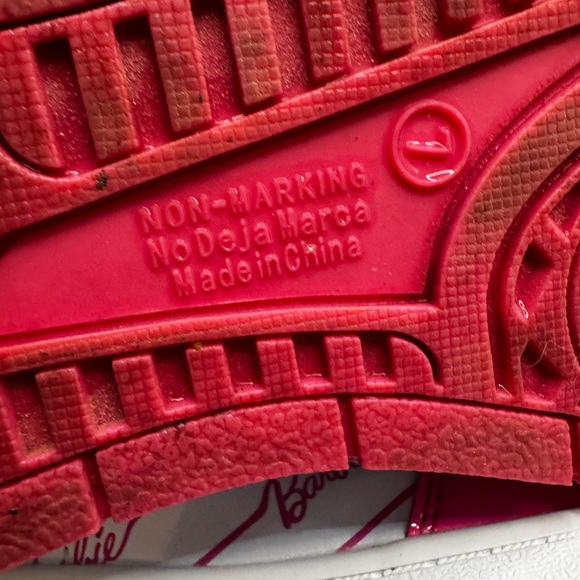 BARBIE MATTEL CASUAL COURT SHOES SNEAKERS WOMENS SIZE 7 WHITE GOLD PINK LETTERS - Picture 13 of 16